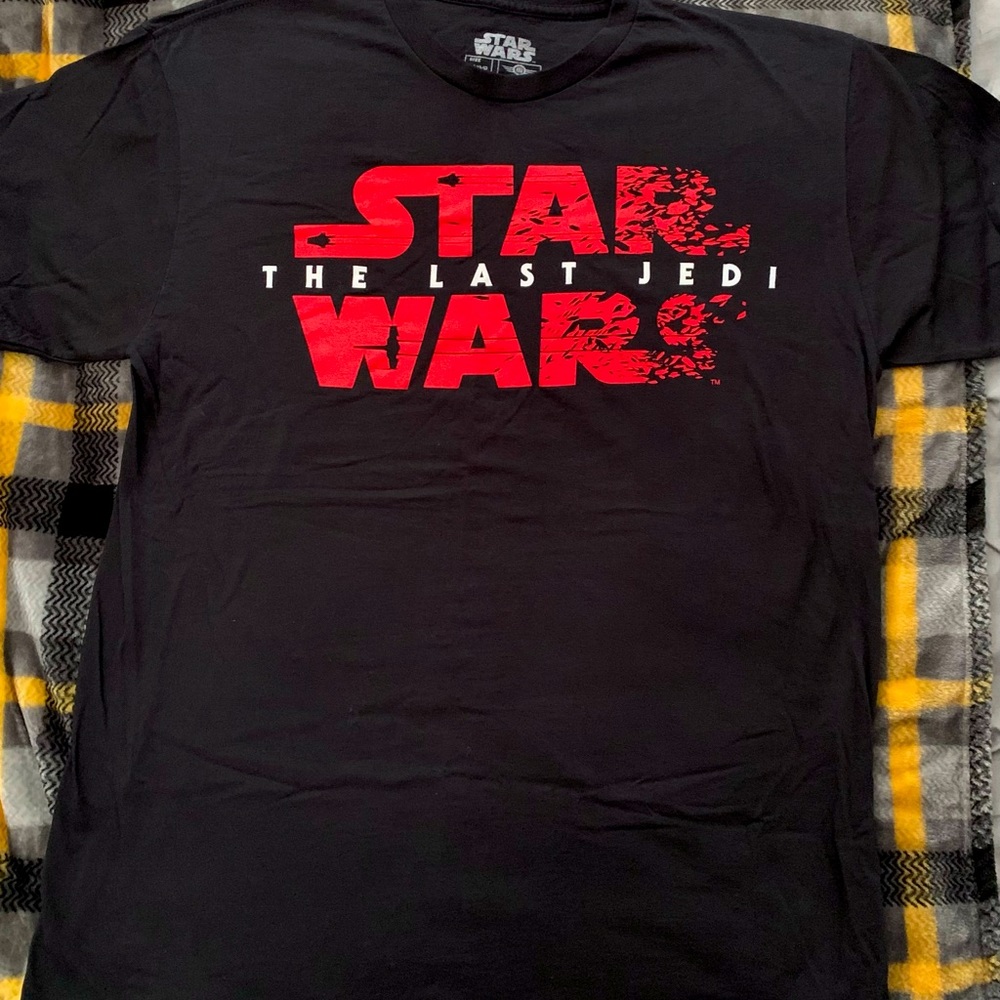 Vintage Star Wars The Last Jedi Movie Tee Shirt Size L Men Original Memorabilia